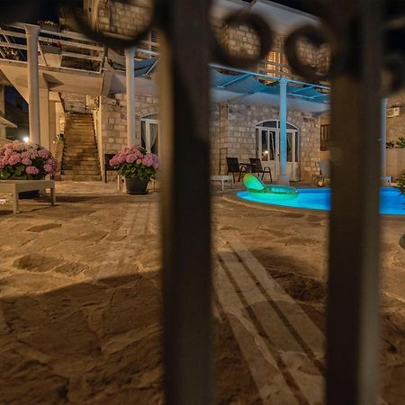 Villa Branka Apartments Near Dubrovnik With Pool Ivanica Exteriör bild