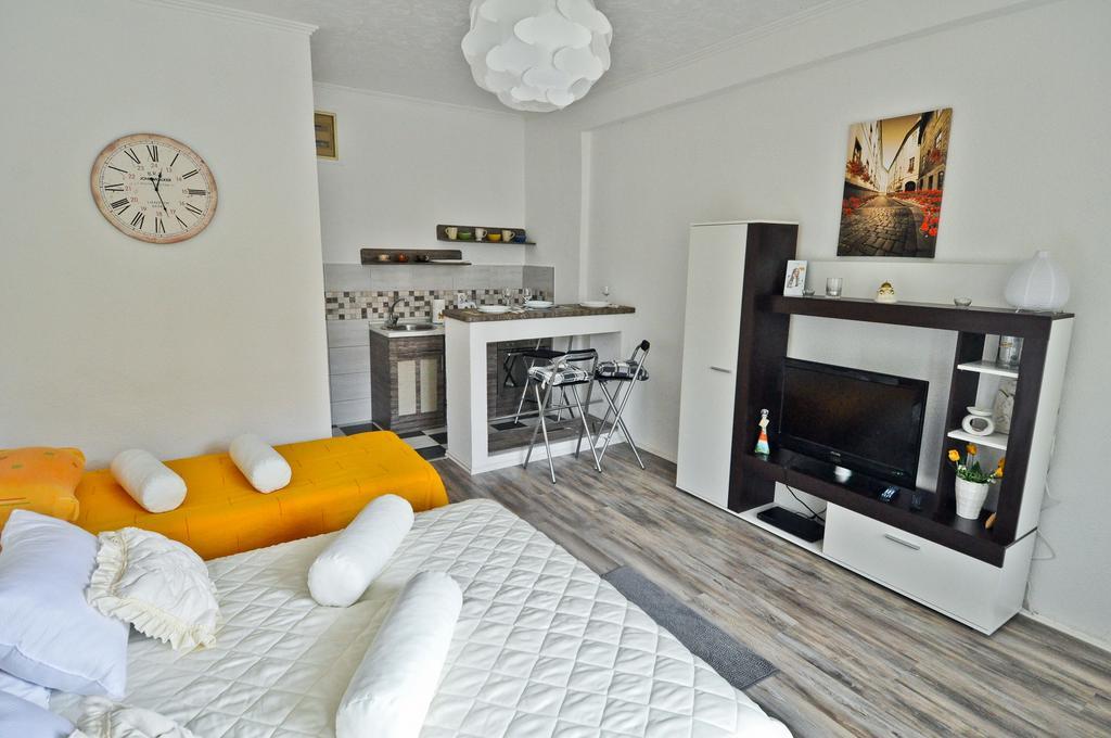Villa Branka Apartments Near Dubrovnik With Pool Ivanica Exteriör bild